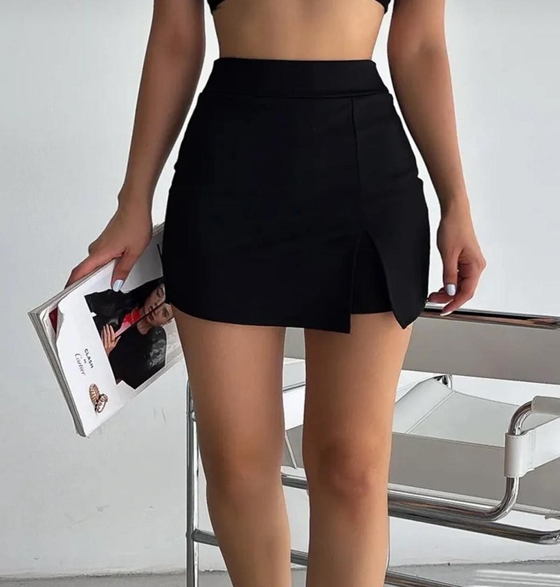 Siyah Mini Şortlu Etek - Görsel 3