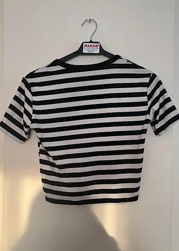 Beyaz Çizgili Kısa Kollu Tişört - Görsel 3