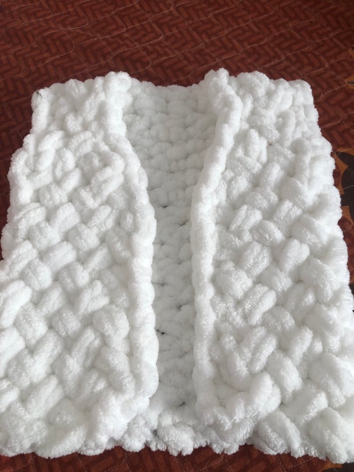 Beyaz Örgü Çocuk yeleği - Görsel 2