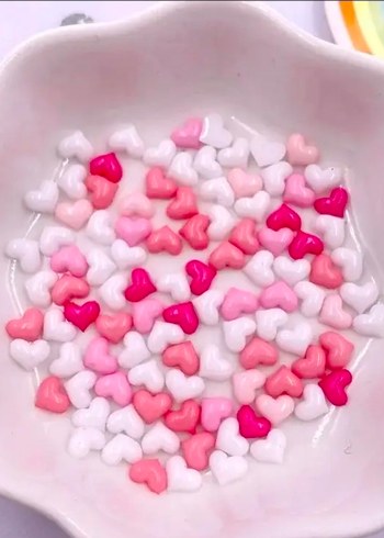 25 Adet Pembe, Beyaz Kalp Tırnak Süsleri - Görsel 2