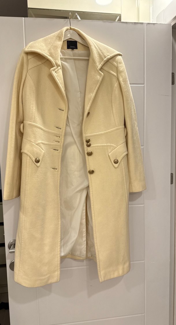 İpekyol Krem rengi kaban - Görsel 3