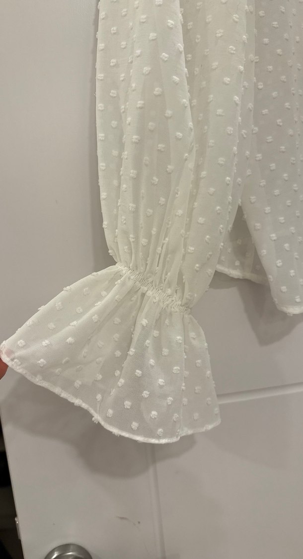 Uzun Kollu Fırfırlı Beyaz Bohem Gömlek hiç giyilmedi etiketli - Görsel 3