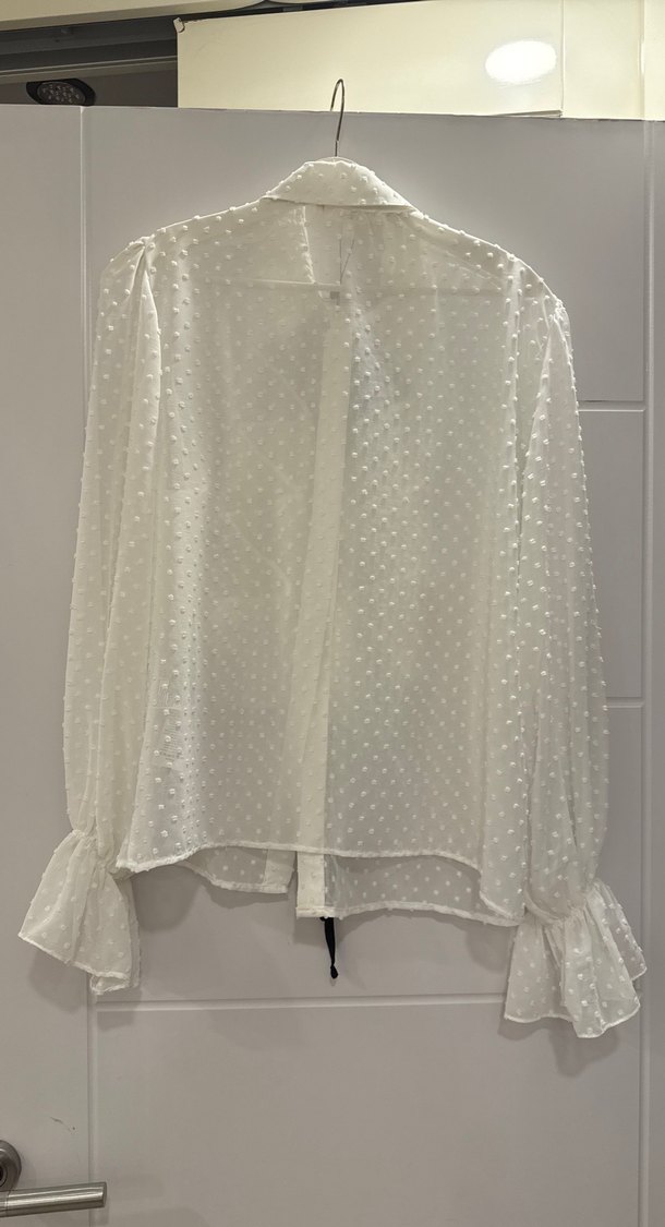 Uzun Kollu Fırfırlı Beyaz Bohem Gömlek hiç giyilmedi etiketli - Görsel 5