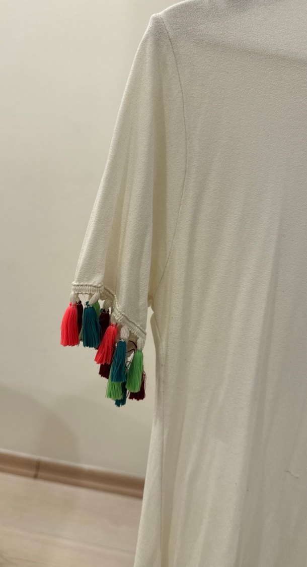 Püsküllü Bohem Tarz Beyaz Kadın Tişört L beden - Görsel 2