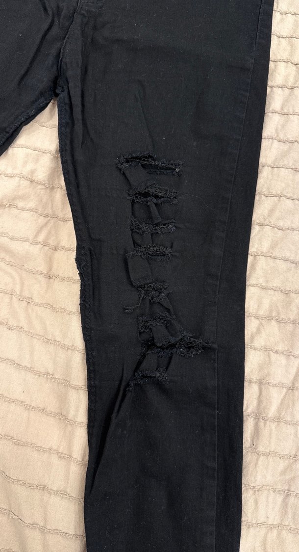 Siyah Dar Kesim Kadın Midi Kot Pantolon - Görsel 3