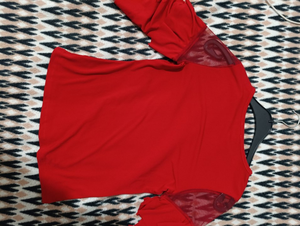 Uzun Kollu Kırmızı Fırfırlı Mini Kadın Bluz - Görsel 3