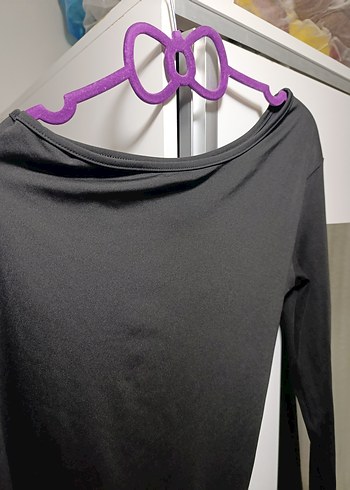 Uzun Kollu Siyah Midi Boy Yırtmaçlı Tek Kol Elbise - Görsel 2