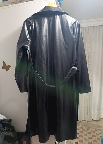 Siyah Deri Uzun Goth Kadın Kaban - Görsel 3