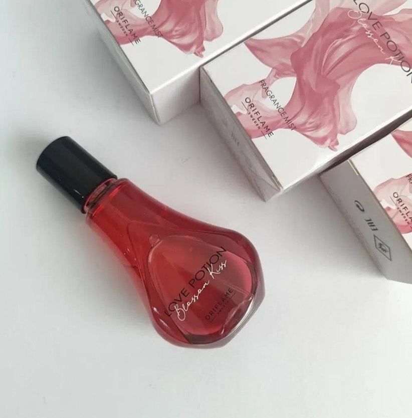Oriflame Love Potion Kadın Parfümü sprey - Görsel 2