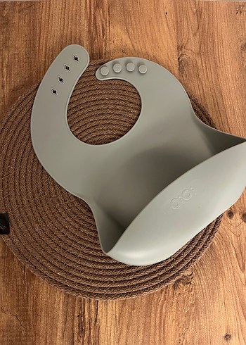 Oioi yeşil- Bebek Önlüğü Silikon - Görsel 2