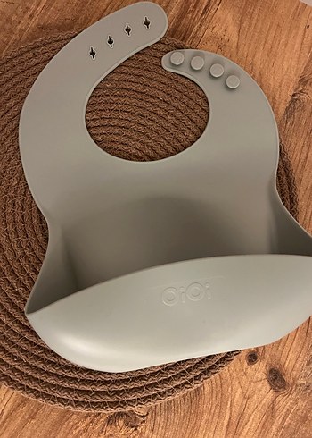 Oioi yeşil- Bebek Önlüğü Silikon - Görsel 4