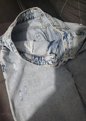 Yırtık model kot pantolon - Görsel 2