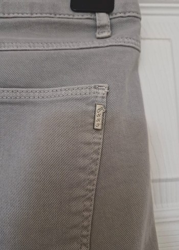 Gri Düğmeli Rahat Kadın Kot Pantolon - Görsel 3