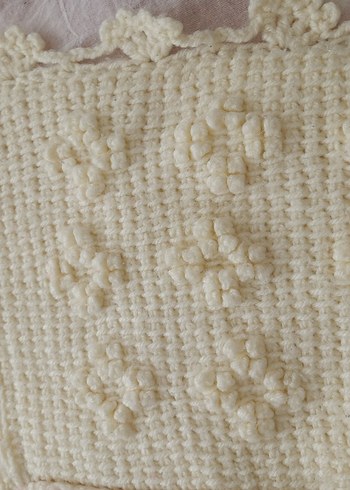 Kırmızı Beyaz Örgü Bebek Battaniyesi - Görsel 5