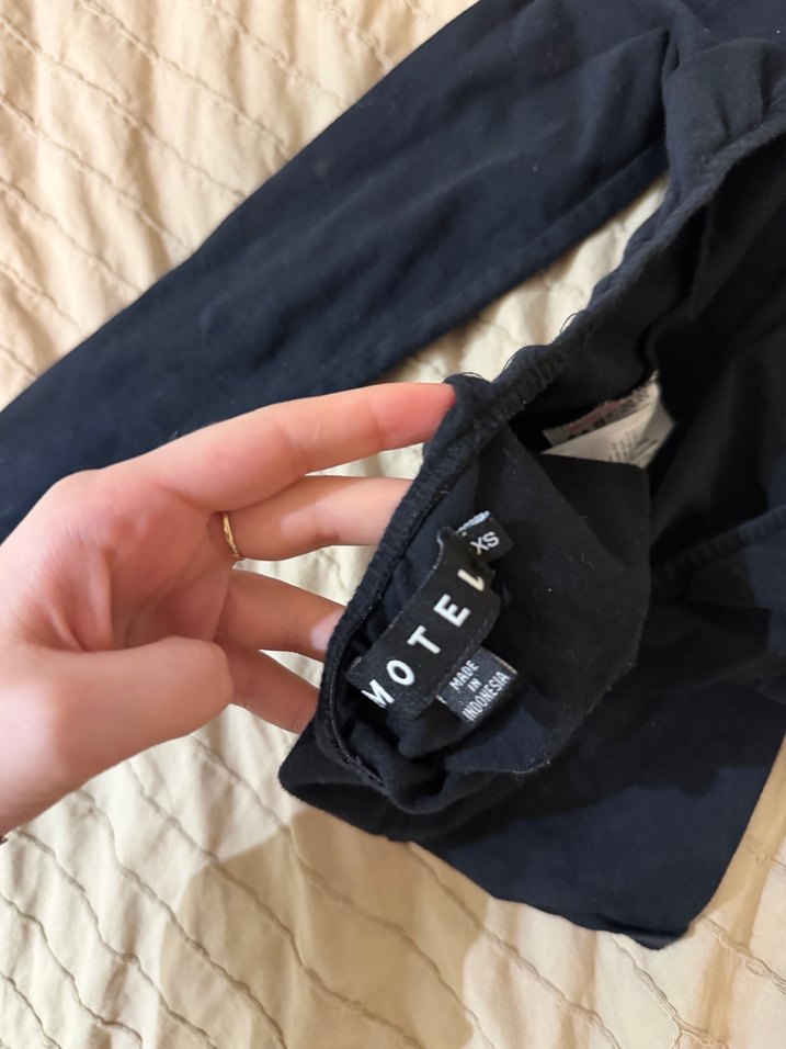 Motel rocks Siyah sırtı açık uzun kollu - Görsel 3