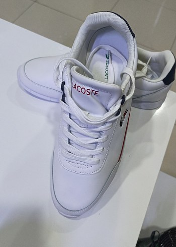 Lacoste 42
