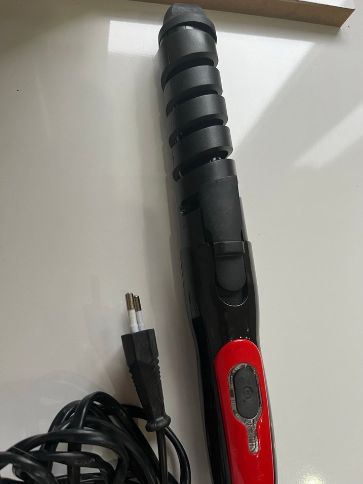 Kırmızı-Siyah Saç Şekillendirici - Görsel 2