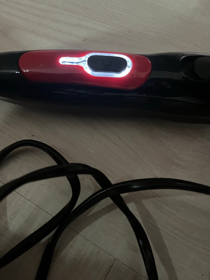 Kırmızı-Siyah Saç Şekillendirici - Görsel 3