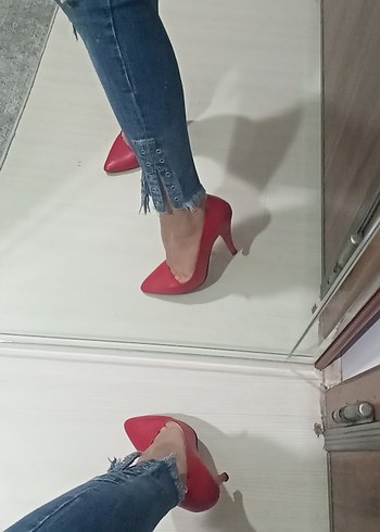Kırmızı Stiletto Topuklu Kadın Ayakkabı - Görsel 3