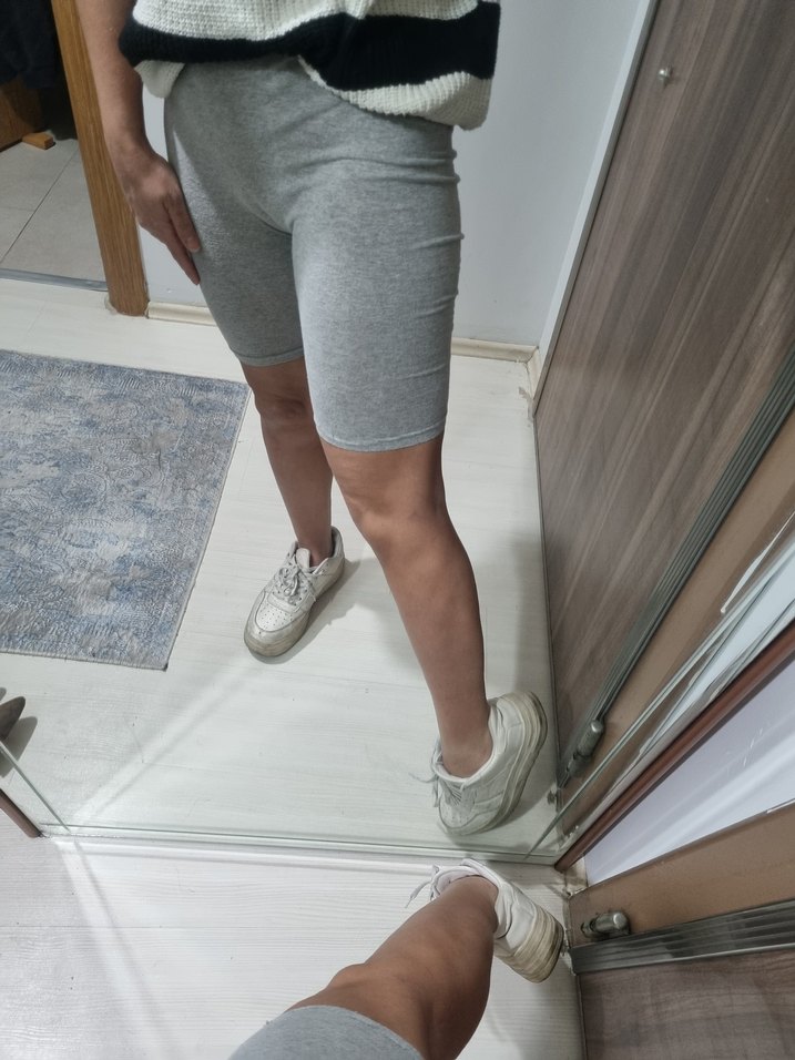 Gri Pamuklu Dar Kesim penye tayt Şort - Görsel 2