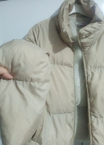 Bej Yüksek Yakalı Rahat Kadın mont - Görsel 3