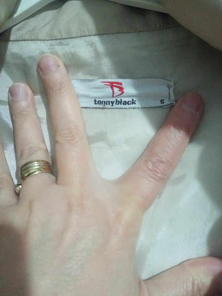 Bej Yüksek Yakalı Rahat Kadın mont - Görsel 5