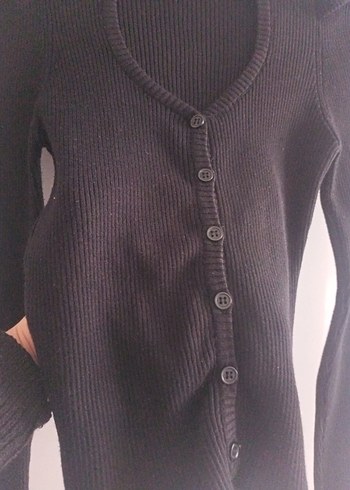 Düğmeli Siyah Gotik Yüksek Yaka Kadın Kazak - Görsel 4