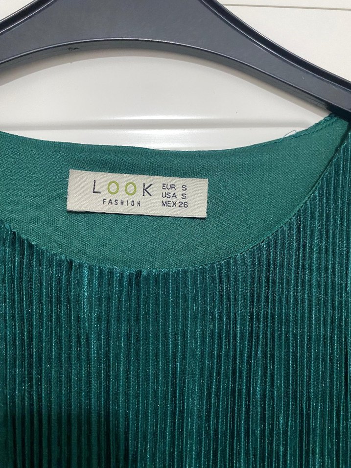 Yeşil Kadın Piliseli Uzun Elbise - Görsel 4