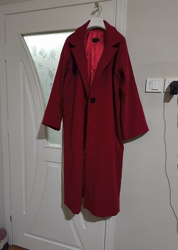 Kırmızı Midi Düğmeli Kaban - Görsel 3