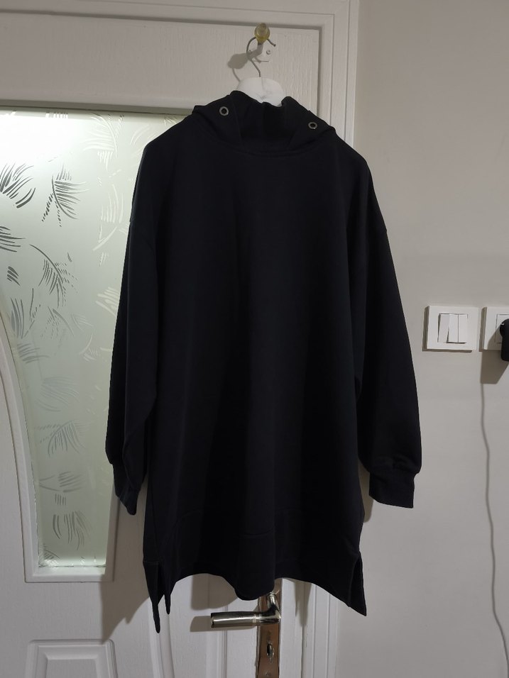 Siyah Uzun Kollu Salaş Sweatshirt - Görsel 3