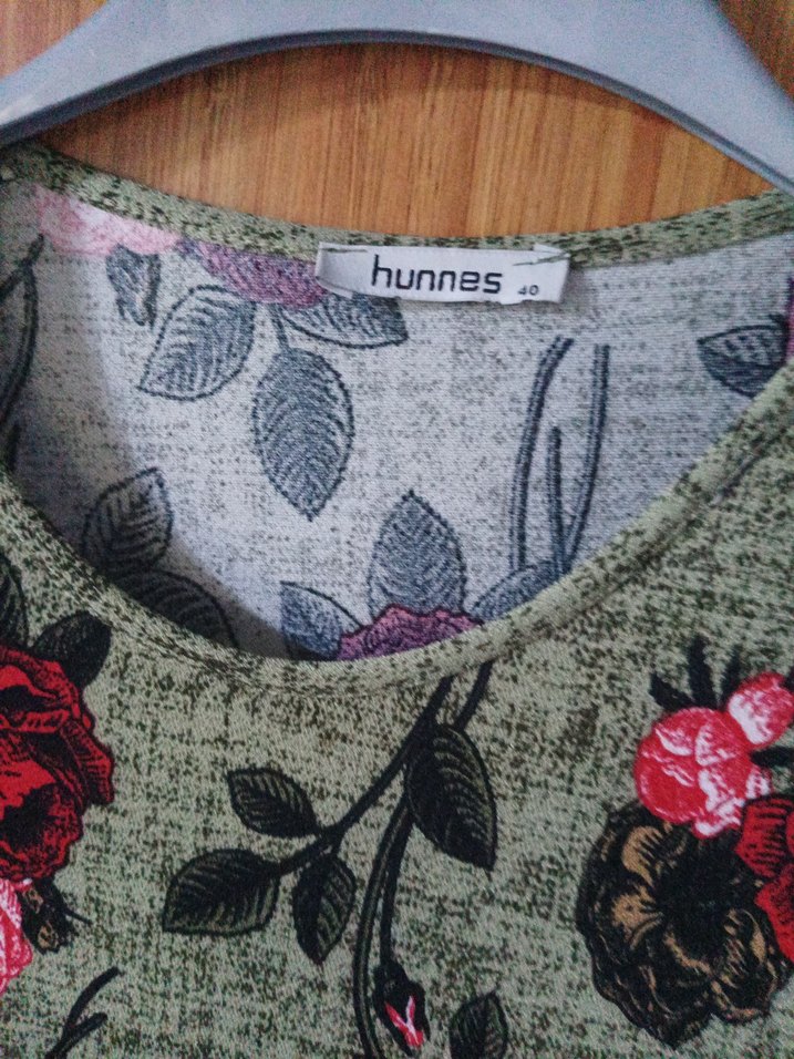 Uzun Kollu Gri Nakışlı Triko Elbise - Görsel 2