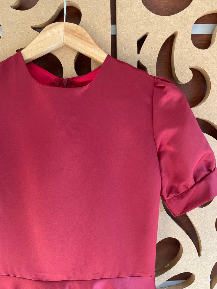 Bordo Kısa Kollu Saten Elbise - Görsel 3