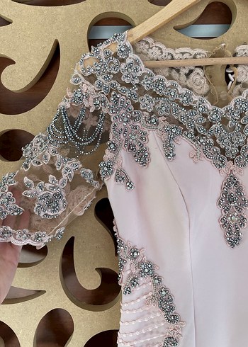 Nakışlı Bej V Yaka Uzun Abiye Elbise - Görsel 2