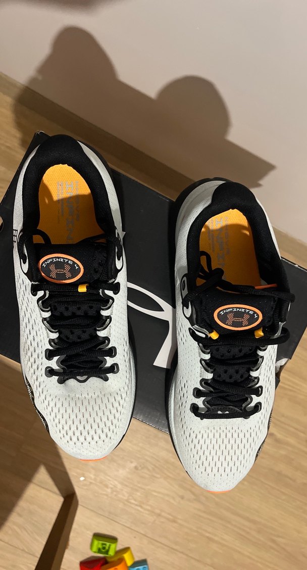 Under Armour Beyaz Gri Erkek Spor Ayakkabı 44.5 - Görsel 2