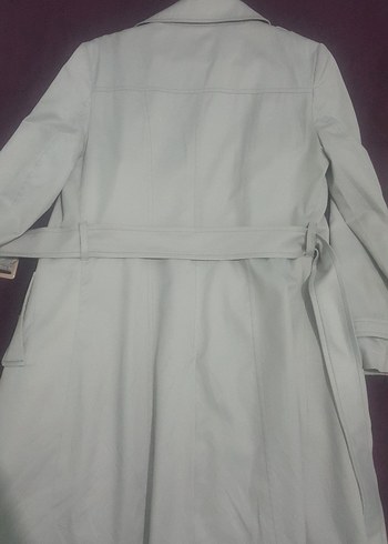 Griye Yakın Düğmeli Kadın Trençkot - Görsel 4