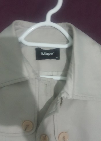 Griye Yakın Düğmeli Kadın Trençkot - Görsel 2