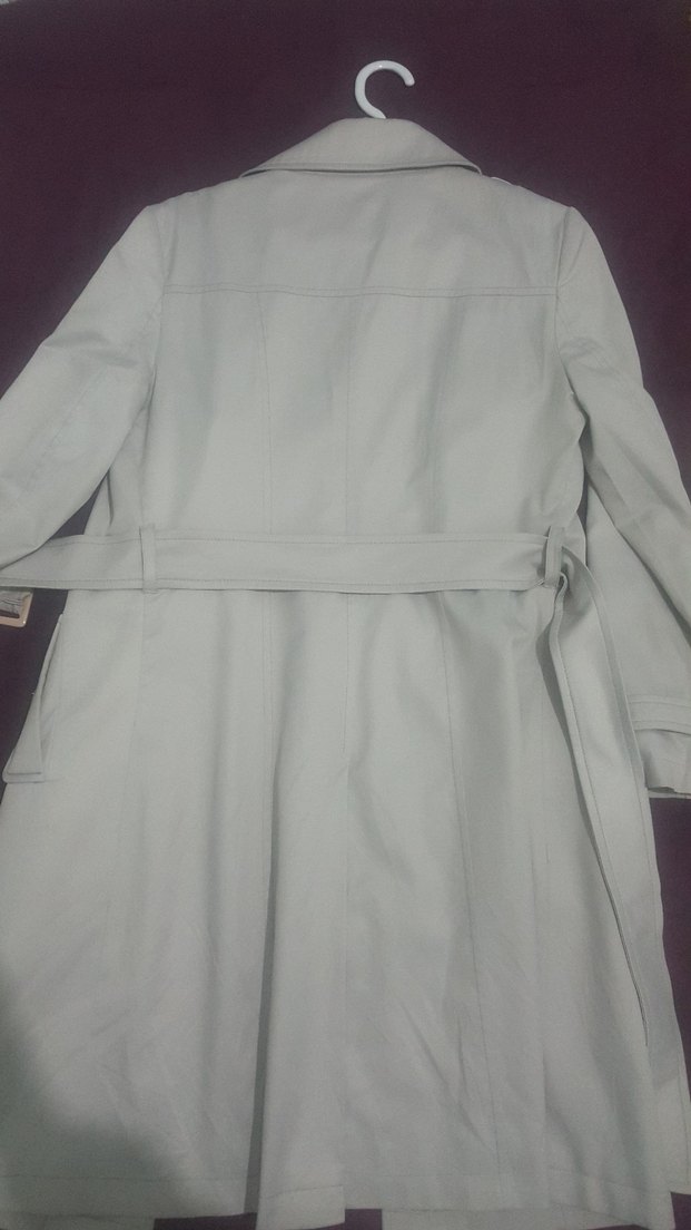 Griye Yakın Düğmeli Kadın Trençkot - Görsel 4