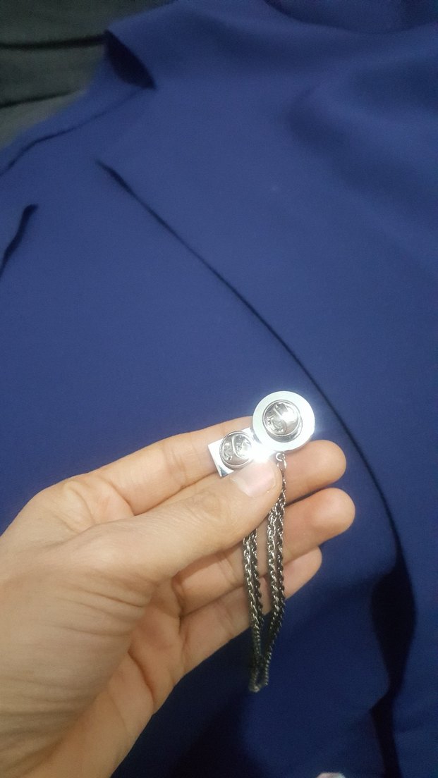 Gümüş gri yaka iğnesi - Görsel 2