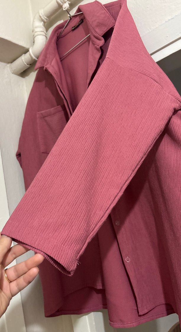 Bordo Düğmeli Rahat Kesim Keten Kadın Gömlek - Görsel 3