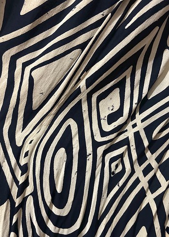 Desenli Siyah Uzun Kadın Elbise - Görsel 3