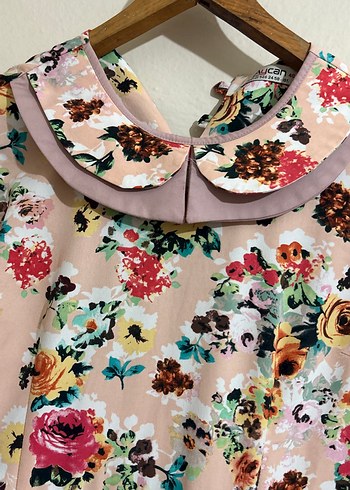 Çiçek Desenli Bej Uzun Elbise - Görsel 4