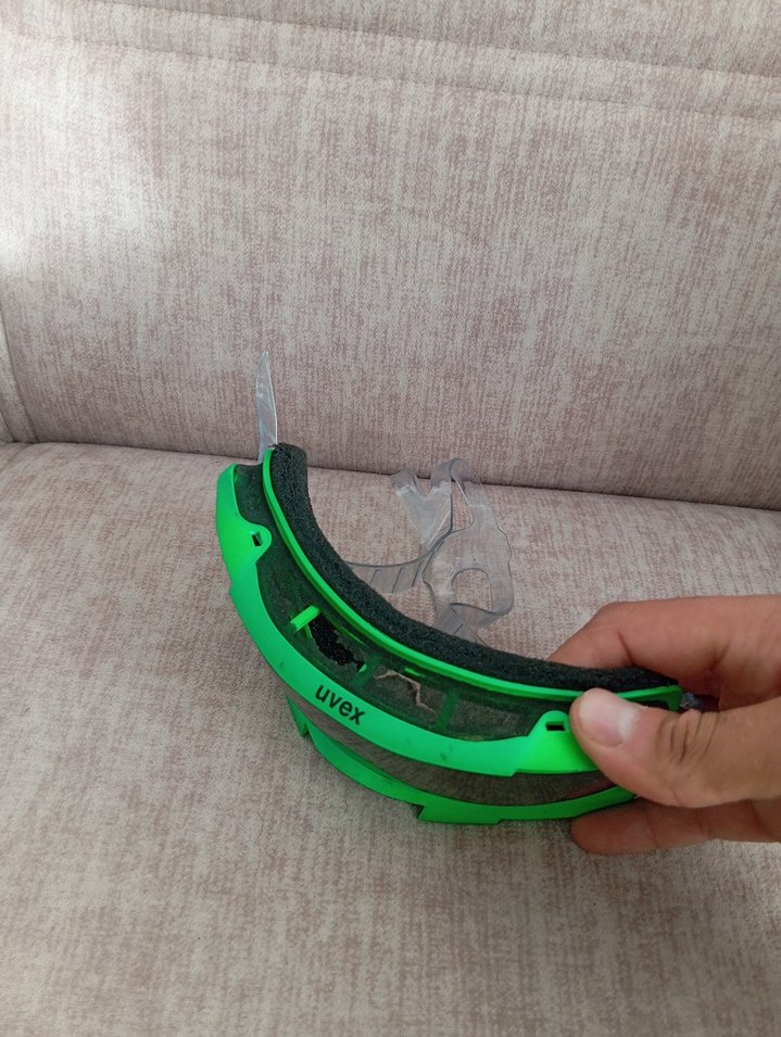 Yeşil Kayak Gözlüğü, Cırtlı, Plastik - Görsel 3