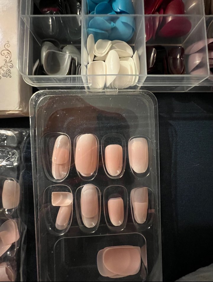 Çok Renkli Tırnak Süsleri Seti - Görsel 4