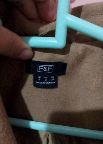 Kemerli Bej Kadın Kaban - Görsel 3