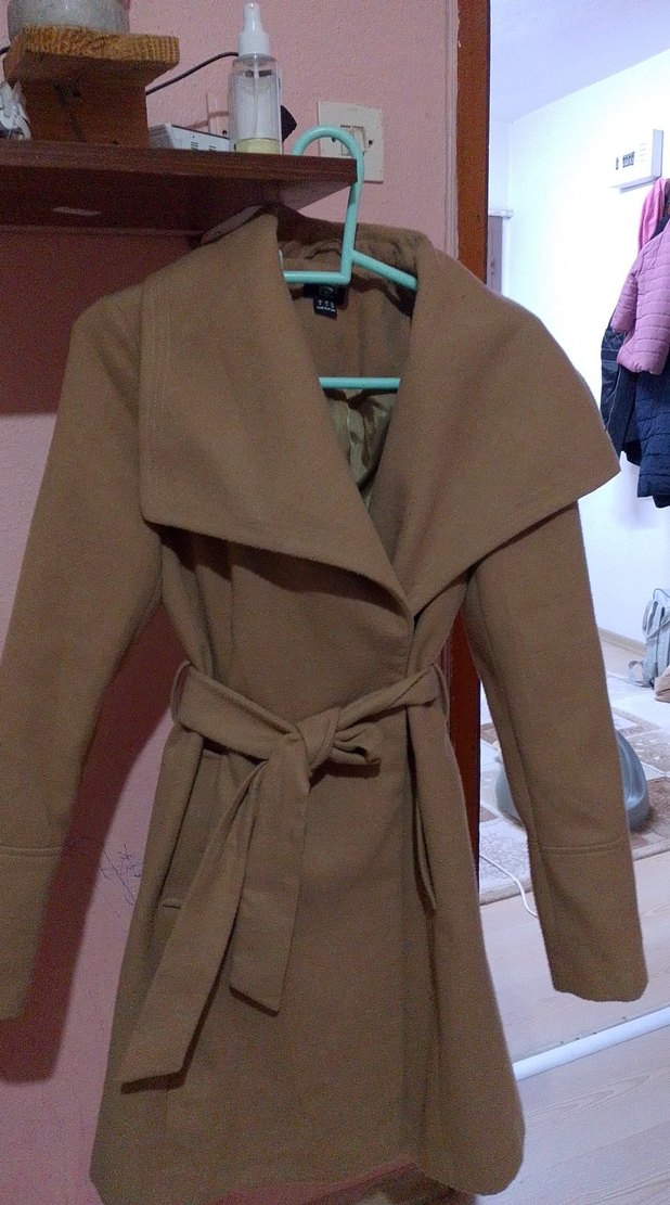 Kemerli Bej Kadın Kaban - Görsel 2