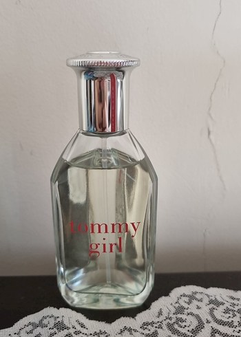 Tommy Hilfiger Tommy Girl Kadın Parfümü 50 ml EDT