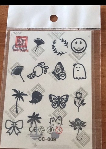 Siyah Dövme Desenli Tırnak Süslemeleri - Görsel 3