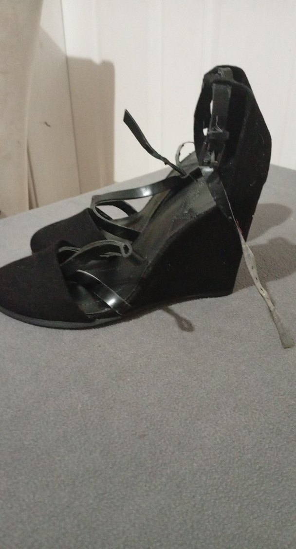 Siyah Goth Stiletto Topuklu Kadın Ayakkabı - Görsel 2