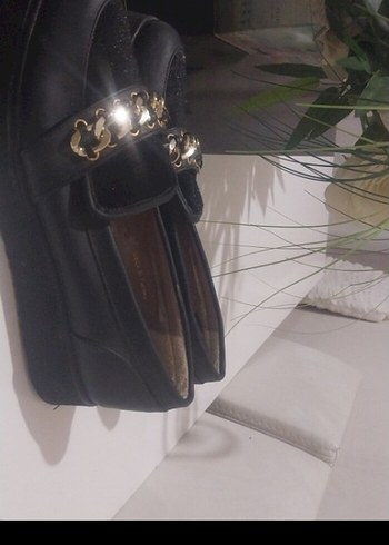 Zincir Detaylı Siyah Platform Topuklu Kadın Ayakkabı - Görsel 3