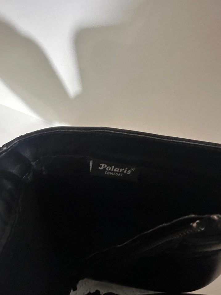 Siyah Parlak Tokalı Kadın Bot - Görsel 2